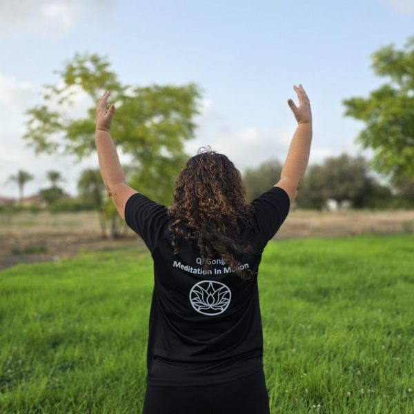 פרי בלום - מורה לצ'י קונג - סדנת צ'י קונג בהתאמה אישית